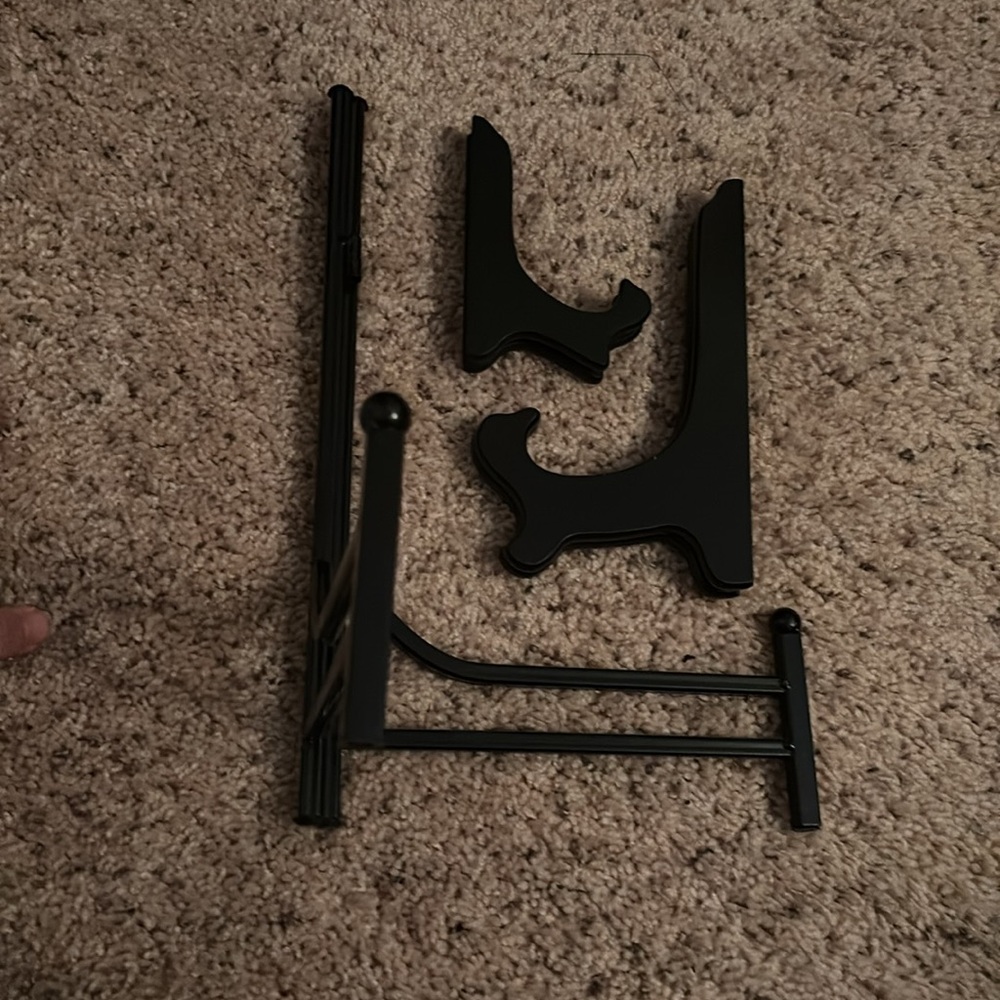 Set of Picture Frame Holders